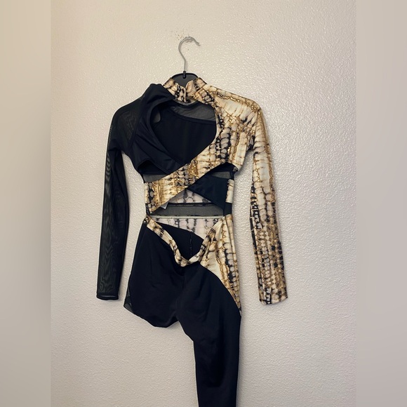 WEISSMAN Elite Dance Costume unitard Yellow Flicker Beat
MT11165 Snake print MC - Picture 5 of 12